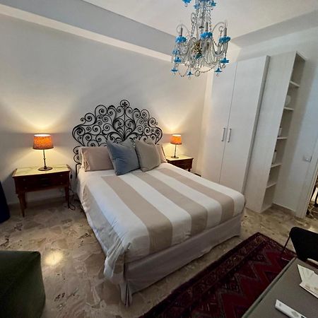 טאורמינה Casa Arico & Shatulle Suites מראה חיצוני תמונה
