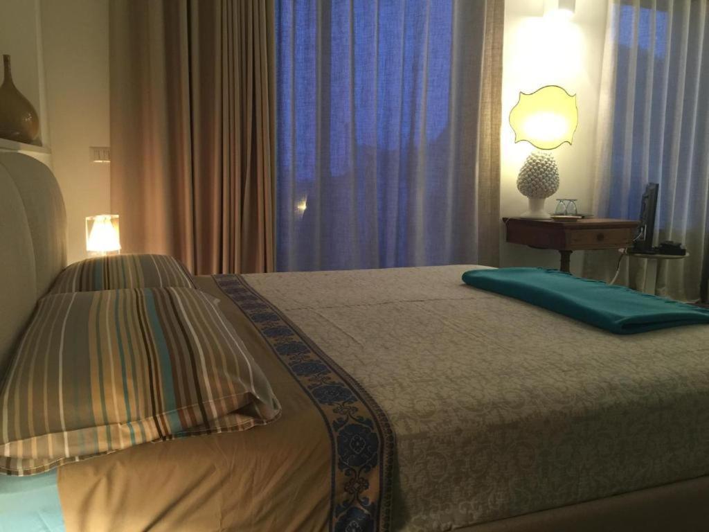 טאורמינה Casa Arico & Shatulle Suites מראה חיצוני תמונה