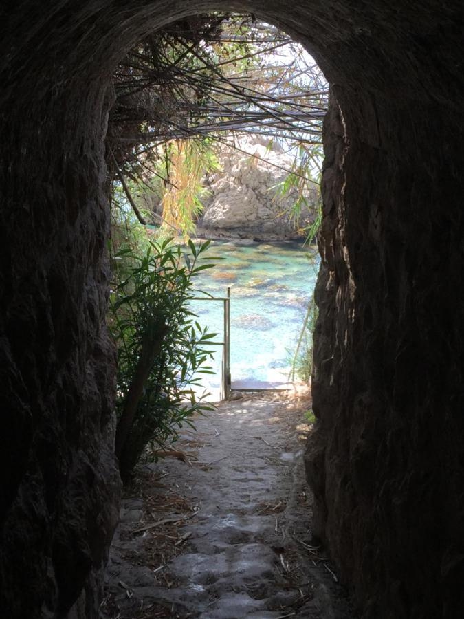 טאורמינה Casa Arico & Shatulle Suites מראה חיצוני תמונה